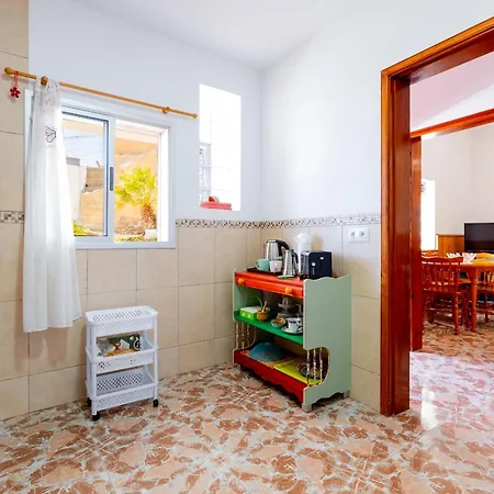 Apartment House Bijagua, Tajao, Tenerife