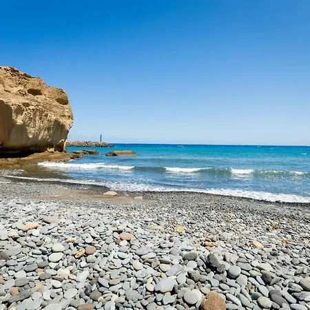 House Bijagua, Tajao, Tenerife アパート La Jaca